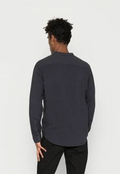 Pier One Hombre Camisa - Black -Pier One Comercio 9741f780d0a7486dbb93404a16cc561e