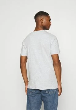 Pier One Hombre 5 PACK - Camiseta Básica - Black/white/light Grey -Pier One Comercio 9d1b59e1dbf14760a9796f19e52e21e2