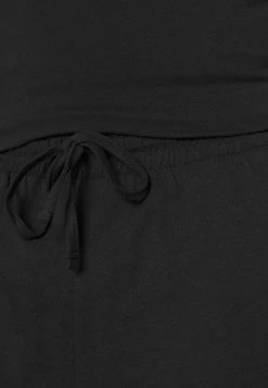 Pier One SET - Pijama - Black, Hombre -Pier One Comercio 9e39c472faa2433fa2162f6c6eeb0ab5