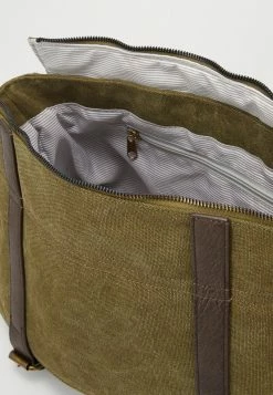 Pier One Hombre Bandolera - Oliv 11 Pier One Hombre Bandolera - Oliv -Pier One Comercio 9f31290b42ab48239e5f08103bbd2cf9