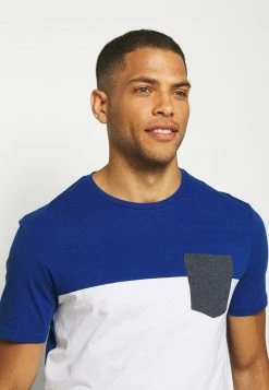 Pier One Hombre Camiseta Estampada - Light Blue -Pier One Comercio ae57cdd88b054c2dad82443d003102dc