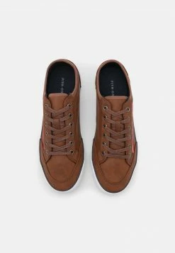 Pier One Hombre Zapatillas - Cognac -Pier One Comercio af3e2a368a8148559f0db2acf0436661