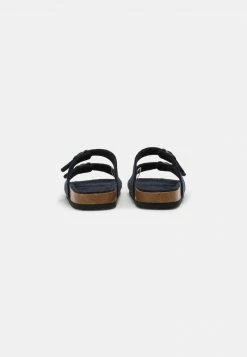 Pier One UNISEX - Sandalias Planas - Dark Blue, Unisexo -Pier One Comercio b04b72555bdf4bab9355f5d86c755d83