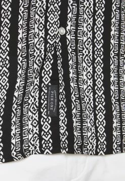 Pier One Hombre Camisa - Black -Pier One Comercio b4e3ab36a0cc4b79b9b71a9f3b8f439f