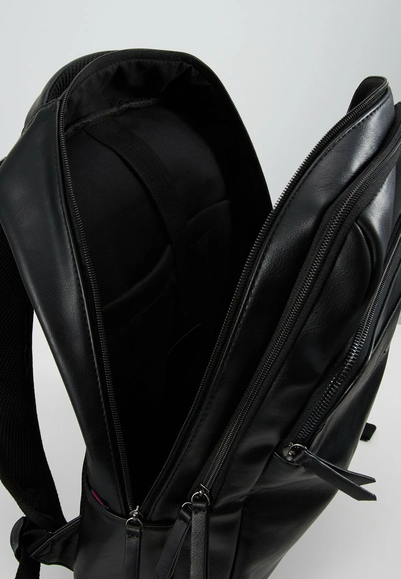 Pier One Hombre Mochila - Black 7 Pier One Hombre Mochila - Black - Imagen 5