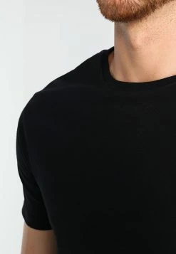 Pier One Hombre Camiseta Básica - Black -Pier One Comercio b858237388074d47a14aa3d401fb59b5