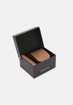 Pier One Hombre SET - Pañuelo De Bolsillo - Brown -Pier One Comercio babe3a8e1d9249caa1f087b31d93f505