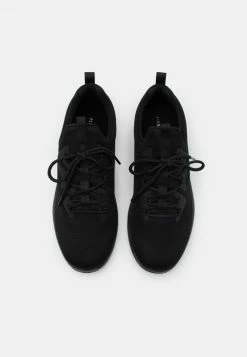 Pier One Hombre Zapatillas - Black -Pier One Comercio bcf82802bb6f46eb83ba400231a5a914