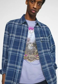 Pier One Hombre Camiseta Estampada - Lilac -Pier One Comercio c4db6d53ceca44dfae5d0644c27f298b