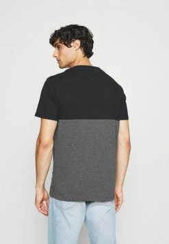 Pier One Hombre Camiseta Estampada - Black/grey -Pier One Comercio c52452ea7e444ed68f7cf0243888c1c9