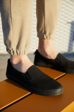 Pier One Unisexo UNISEX - Mocasines - Black -Pier One Comercio c71b685a4b6246f68653c410c2fa6efc