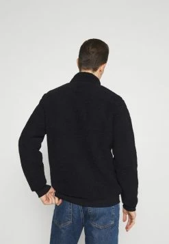 Pier One Hombre Forro Polar - Dark Blue -Pier One Comercio cc9b5c4e804c47c8b491da8492f48c83