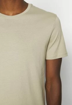 Pier One Hombre 5 PACK - Camiseta Básica - White/dark Grey/black -Pier One Comercio ccdceb9d79c24e32baab38b9f3eaa229