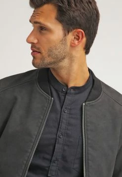 Pier One Camisa - Black, Hombre -Pier One Comercio cd543298bc5f4ae2831656e9b0a36e9b