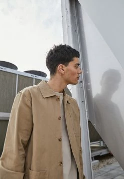 Pier One Hombre Chaqueta Fina - Tan -Pier One Comercio cf3f2682e31843e694919e45db9e0b5e