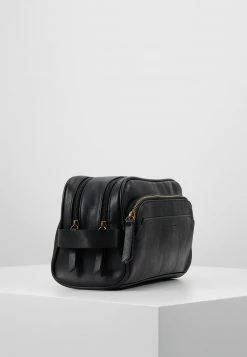 Pier One Hombre Neceser - Black -Pier One Comercio d095186599ed45f4bdc57047e6555a24