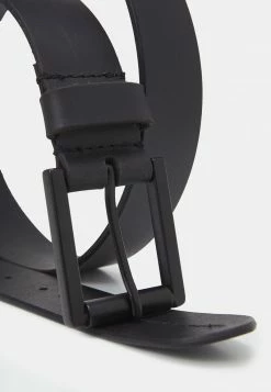 Pier One Hombre LEATHER - Cinturón - Black 7 Pier One Hombre LEATHER - Cinturón - Black -Pier One Comercio d1354464c7ac46a486f685b26776c353