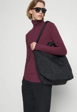 Pier One Hombre 2 PACK - Camiseta De Manga Larga - Bordeaux/dark Blue -Pier One Comercio d2615e04deb9419db6c41a5fcc3d6b1a