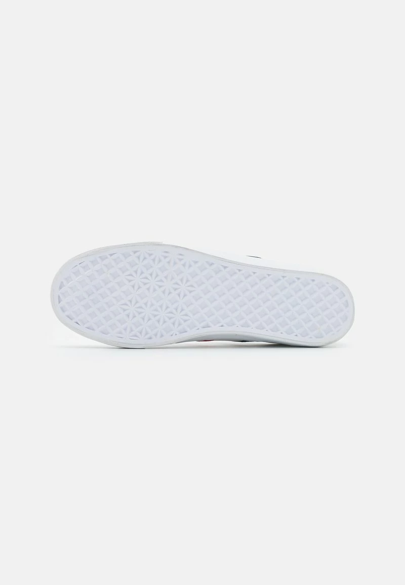 Pier One Unisexo UNISEX - Zapatillas - White 7 Pier One Unisexo UNISEX - Zapatillas - White - Imagen 5