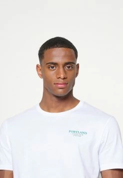 Pier One Hombre GRAPHIC T-SHIRT - Camiseta Estampada - White 18 Pier One Hombre GRAPHIC T-SHIRT - Camiseta Estampada - White -Pier One Comercio d7c3140737d64223920a97e7b37c5b93