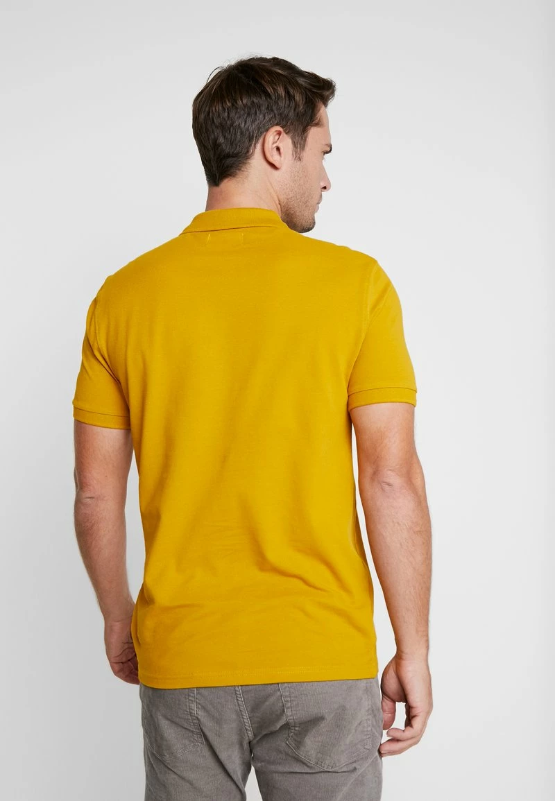 Pier One Hombre Polo - Mustard 5 Pier One Hombre Polo - Mustard - Imagen 3