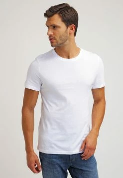 Pier One 2 PACK - Camiseta Básica - White/black, Hombre 10 Pier One 2 PACK - Camiseta Básica - White/black, Hombre -Pier One Comercio db5a52b513bc4cb5ade3596d469995e6