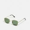 Pier One Unisexo UNISEX - Gafas De Sol - Green -Pier One Comercio db6ffb107e7d4c3da3b0dc8bd74ce231