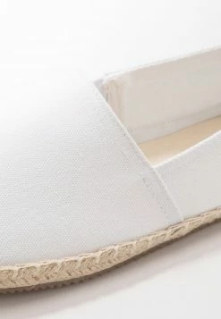 Pier One Unisexo RENA ESPADRILLE UNISEX - Alpargatas - White -Pier One Comercio e0d22095d1484315bd44e53c8d53093e