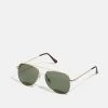 Pier One Hombre Gafas De Sol - Green -Pier One Comercio e1e418619b3840278c81756861e0ef19
