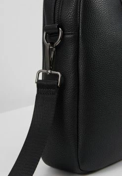 Pier One Hombre Funda Para Portátil - Black -Pier One Comercio e25e861b1f9444b79c12265432ffc2a5