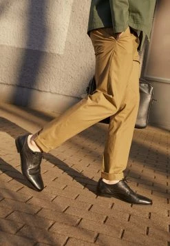 Pier One Hombre LEATHER - Zapatos Con Cordones - Black -Pier One Comercio e6b63b415a6146c2a30054f77bf19998