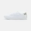 Pier One Unisexo UNISEX - Zapatillas - White/light Grey 2 Pier One Unisexo UNISEX - Zapatillas - White/light Grey -Pier One Comercio ea58310a522c4567bde3b2ab15547593