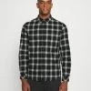 Pier One Hombre Camisa - Black 2 Pier One Hombre Camisa - Black -Pier One Comercio ed16093ce97a4410abe2b9b29fbe78e6