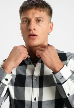 Pier One Hombre Camisa - Black/white -Pier One Comercio f53db08a39734cb0a9045c08ab5cf6e6