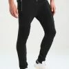 Pier One Hombre BIKER JOGGER - Pantalones Deportivos - Black -Pier One Comercio f631af0b066c4c418b43e4e434136360
