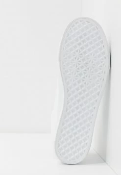 Pier One Hombre UNISEX - Zapatillas - White 12 Pier One Hombre UNISEX - Zapatillas - White -Pier One Comercio f6f439c1c8a34a16a70976b7ffa88758