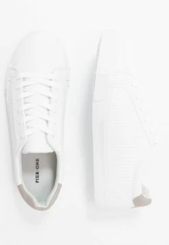 Pier One Unisexo UNISEX - Zapatillas - White/grey -Pier One Comercio f8a70170758748cabfbe10ec7317fe2a