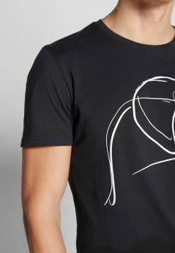 Pier One Hombre Camiseta Estampada - Black 11 Pier One Hombre Camiseta Estampada - Black -Pier One Comercio fb906ec04aff4e6db0632d0ee3a8dc32