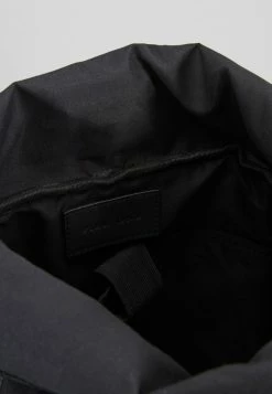 Pier One Unisexo Mochila - Black 14 Pier One Unisexo Mochila - Black -Pier One Comercio fc49157c4ead45fa940b4cde00989109