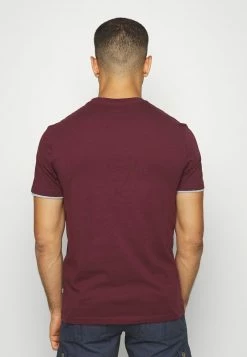 Pier One Hombre Camiseta Básica - Bordeaux -Pier One Comercio fd4f7996856844ac96b2c1f404d3f999