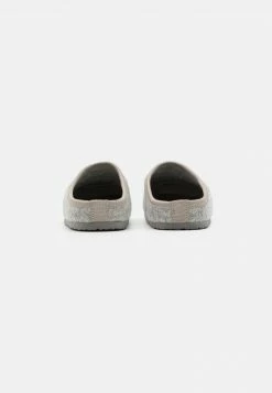 Pier One Hombre UNISEX - Pantuflas - Grey -Pier One Comercio ff8d84a7a90c46e398cc846c51f6d3aa